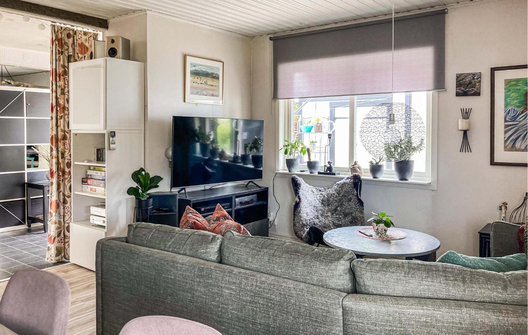 Cozy Home In Borgholm With Wifi 외부 사진